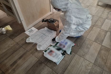 En un control en Formosa, gendarmes detectaron una encomienda con Fentanilo y detuvieron a un hombre en Mendoza Foto: Gendarmería Nacional En un control en Formosa, gendarmes detectaron una encomienda con Fentanilo y detuvieron a un hombre en Mendoza Foto: Gendarmería Nacional