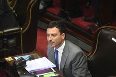 Rodrigo De Loredo dio definiciones luego de la reunión del bloque Foto: Télam