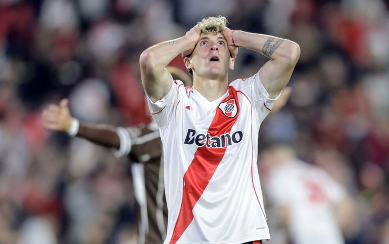 River quedó eliminado y las redes no perdonaron. Foto: Fotobaires