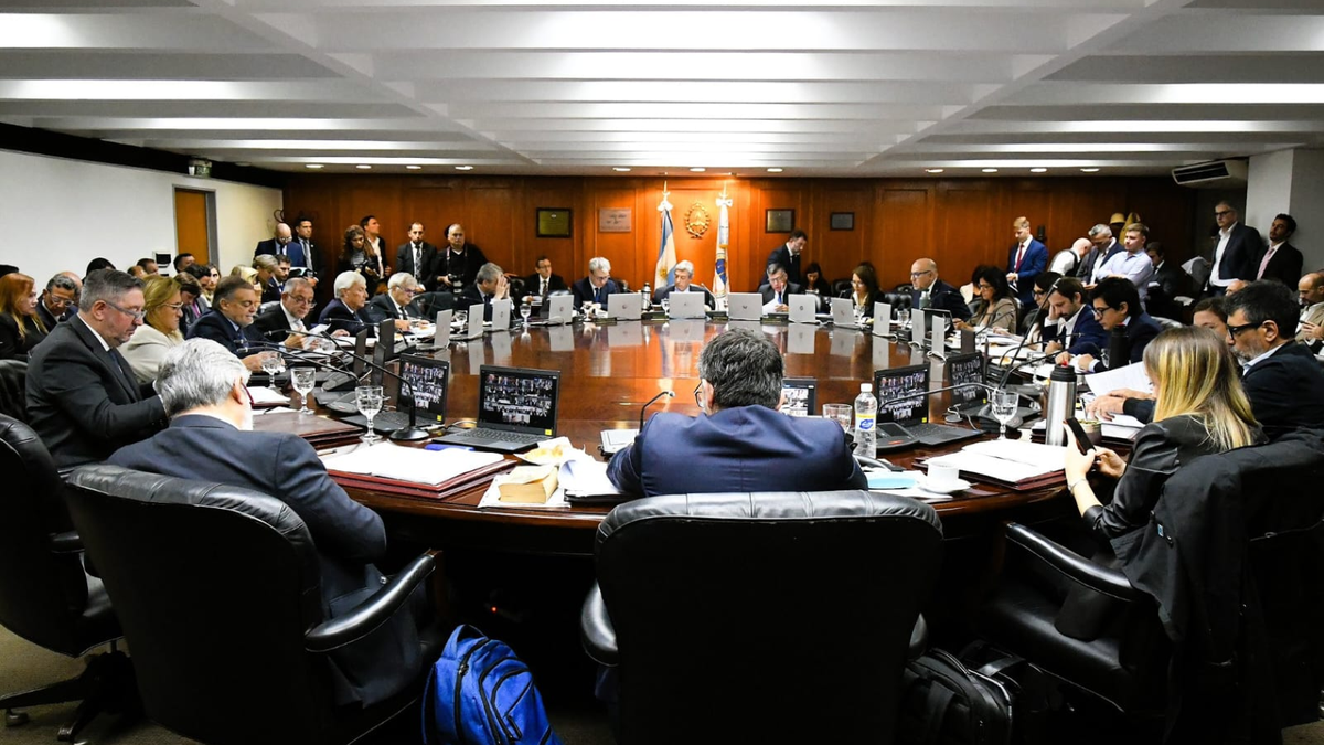 El Consejo de la Magistratura destrabó cargos en Comodoro Py y respiran los Milei