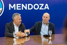 El Gobernador Alfredo Cornejo y el presidente del Banco Nación, Darío Wasserman. Imagen de archivo.