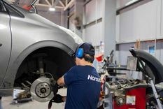 stellantis y norauto inauguran un autocentro en rosario y fortalece la estrategia de postventa