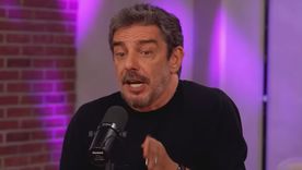 Fabián enfrentó a un notero. Fabián enfrentó a un notero.