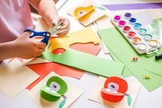 En la propuesta del aula invertida, las tareas no se hacen en casa, sino en la escuela. Foto: GETTY IMAGES