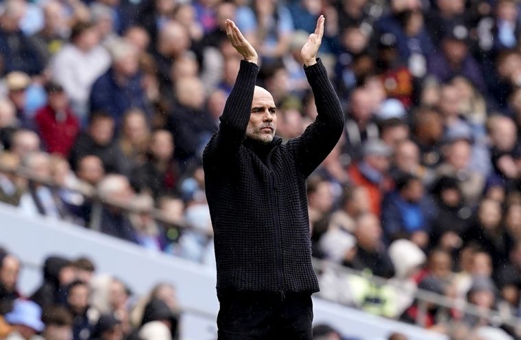 El español no ocultó su enojo por la situación. Foto: EFE