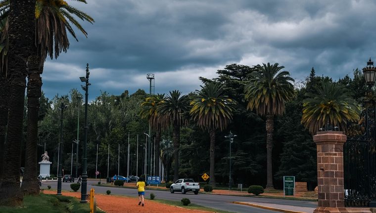 El Servicio Meteorológico Nacional recomienda precaución ante ráfagas y chaparrones breves. El Servicio Meteorológico Nacional recomienda precaución ante ráfagas y chaparrones breves. 