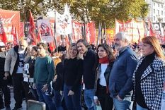 la izquierda logro foto de unidad y le compitio al peronismo en la plaza