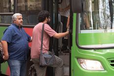 Atención pasajeros: 22 líneas de colectivos retoman sus recorridos originales tras el fin de los desvíos.  