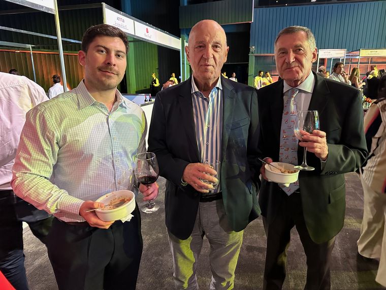 Lucca Stradella, Ricardo Stradella y Julio Chretien. Lucca Stradella, Ricardo Stradella y Julio Chretien.