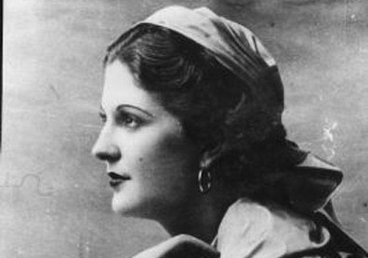 Delia Larrive Escudero, primera Reina de la Vendimia. Un retrato icónico. Mañana... ¡te sorprendés! Foto: MDZ/ Archivo