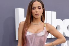Anitta y Becky G sorprendieron con vestidos brillantes en la alfombra roja Foto: Instagram