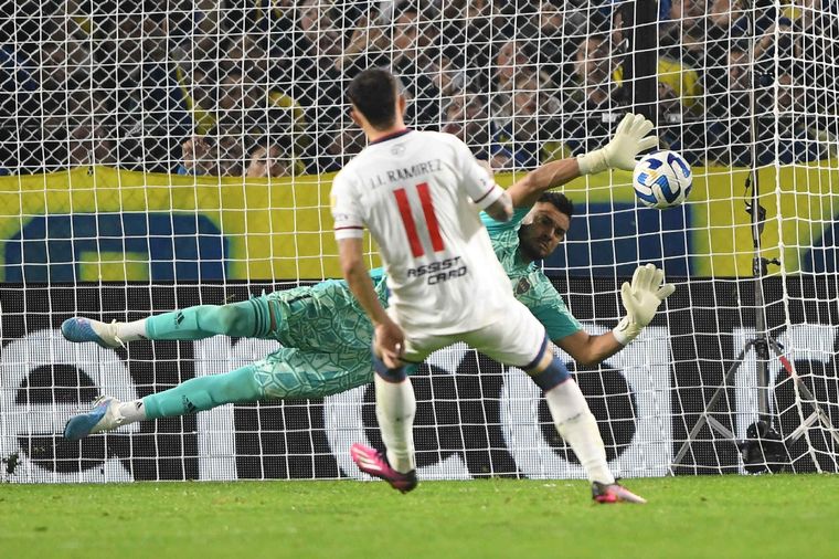 Chiquito fue clave en la clasificación de Boca. Foto: Télam