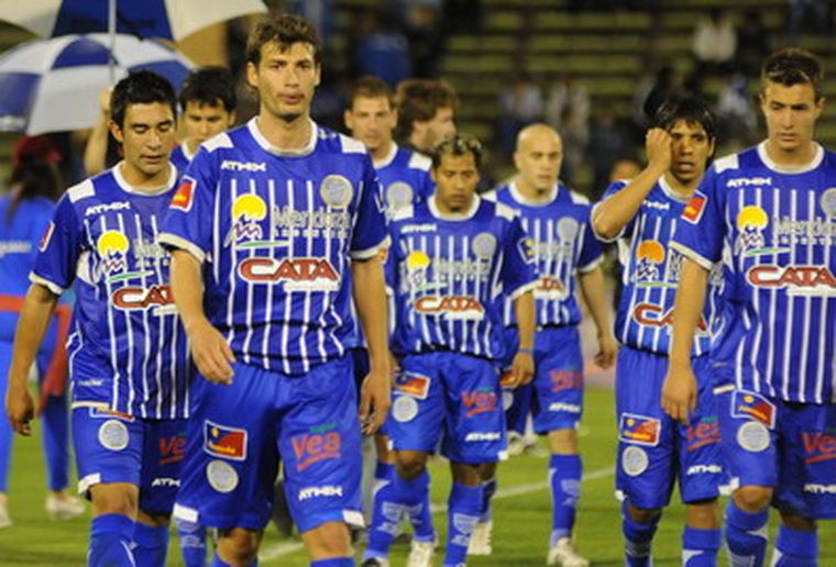 Los jugadores no quieren hablar antes del partido. Foto: Ivana González/MDZ