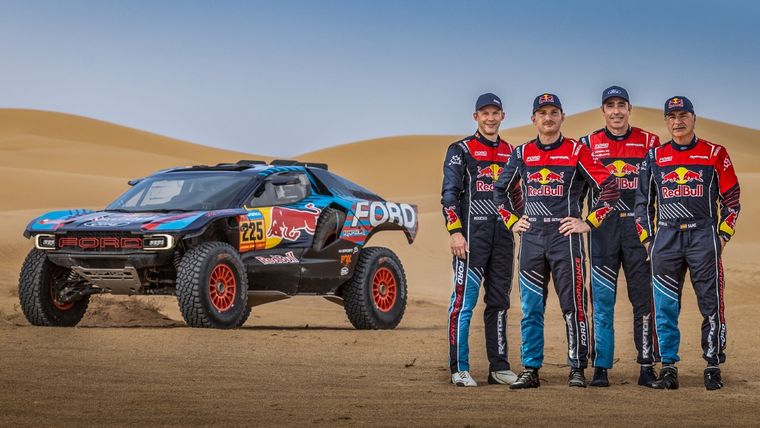 Ford está listo para el Rally Dakar 2025 Foto: Ford