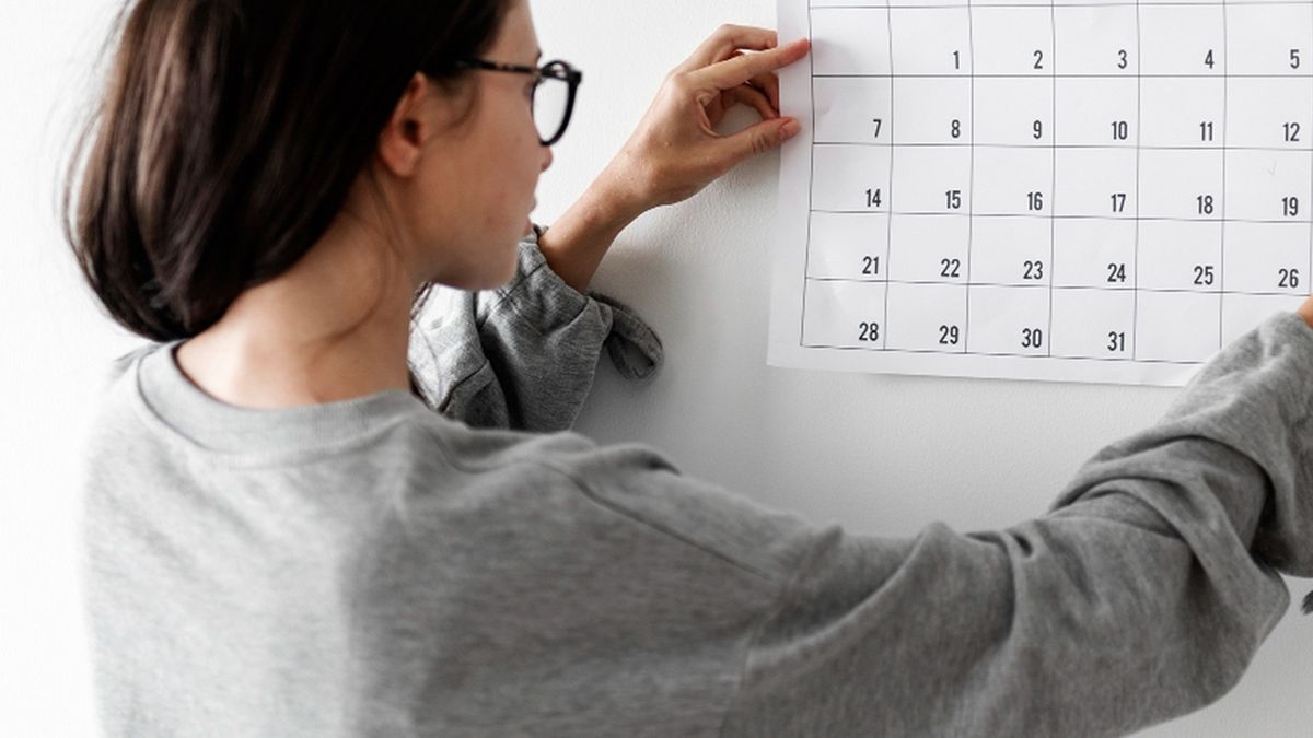 La psicología explica por qué cada vez más personas abandonan el celular y vuelven a las agendas de papel