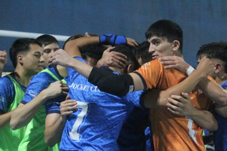 Jockey viajará mañana rumbo a Ushuaia para disputar la Continental Cup. Foto: Prensa Jockey