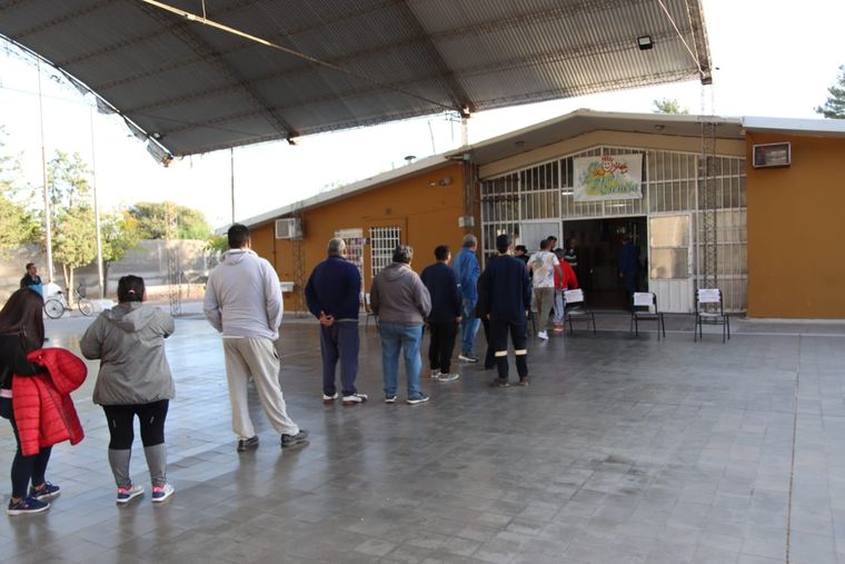 Las 200 escuelas de Mendoza fueron intervenidas tras las elecciones desdobladas del domingo 30 de abril. Foto: Santiago Tagua /MDZ