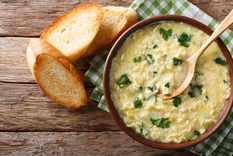 La sopa de los dioses romanos: stracciatella alla romana Foto: Shutterstock