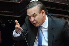 pichetto quiere demandar al bank of new york por danos y perjuicios