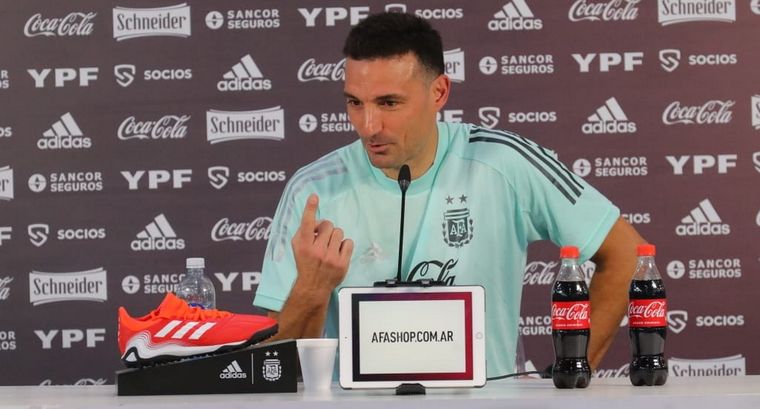 El DT tuvo una baja por Coronavirus a último momento. Foto: AFA