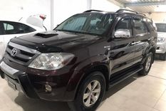 el usado del dia: impoluta toyota sw4 2006