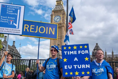 El movimiento para volver a entrar en la Unión Europea ha ganado fuerza en los últimos años y ahora más de la mitad de los británicos dice que apoyaría anular el resultado del referéndum de 2016, que provocó el divorcio. Foto: GETTY IMAGES