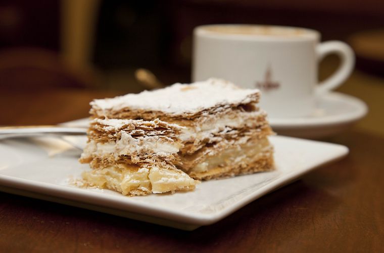 Un delicioso postre hojaldrado, perfecto para agasajar a tus seres queridos