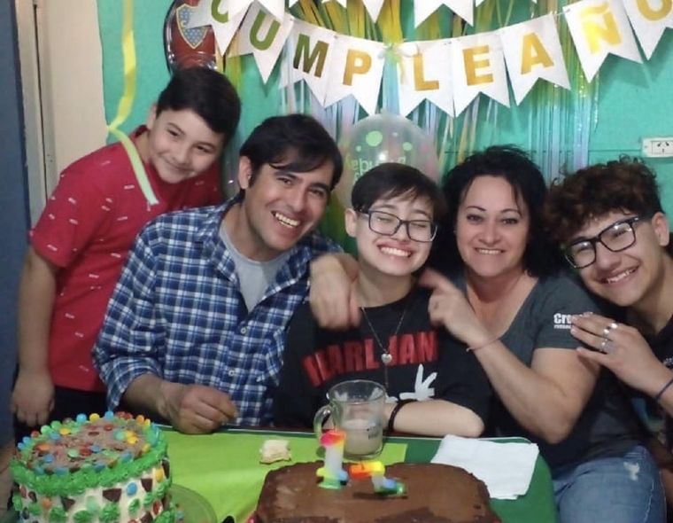 Los cuatro hermanos tampoco pueden vivir con su padre, porque fue separado por causas de violencia Foto: El Comodorense