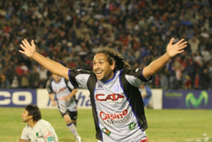 El Tanque Giménez habló a 20 años del ascenso de Godoy Cruz a primera y expresó su felicidad por la vuelta al Gambarte. Foto: Archivo El Tanque Giménez habló a 20 años del ascenso de Godoy Cruz a primera y expresó su felicidad por la vuelta al Gambarte. Foto: Archivo