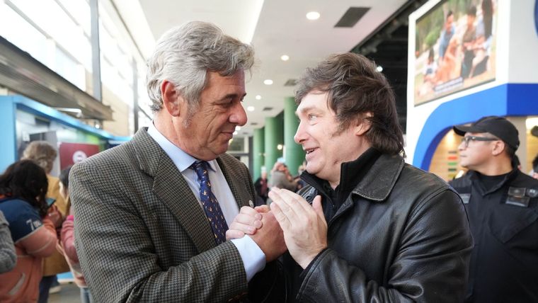 El titular de la Sociedad Rural, Nicolás Pino, lanzó un duro reclamo contra el Gobierno en la previa de su encuentro con Javier Milei.