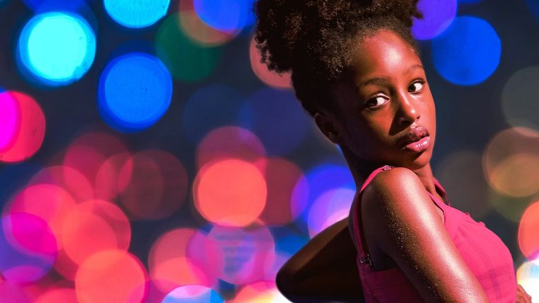 Imagen promocional de la película Cuties en el sitio web de Netflix.