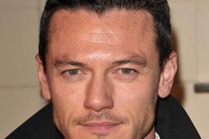 Foto: https://biografias.estamosrodando.com/luke-evans/