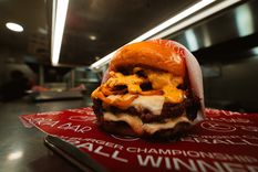 Crispy Dubai, la hamburguesa de La Birra Bar.