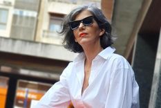Carmen Gimeno te ayuda a vestirte con un caftán, la prenda del verano Foto: InStyle
