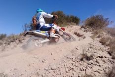 Los motocilistas fueron sorprendidos en el Dique Papagayos Foto: Cross prensa