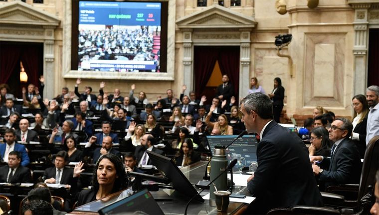 La sesión durará alrededor de 15 horas. Foto: Prensa Diputados