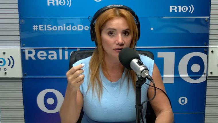 La comunicadora fue fulminante con su compañera. Foto: captura de video YouTube/ Radio 10.