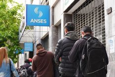 Anses abona sus cuotas mensuales a dos grupos de beneficiarios Foto: Rodrigo DAngelo / MDZ