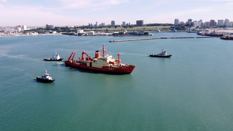 El buque partió este viernes 9 de agosto desde Mar del Plata. Foto: Conicet