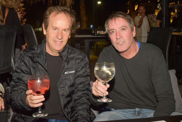 Diego Aguinaga junto a Javier Murcia. Diego Aguinaga junto a Javier Murcia.