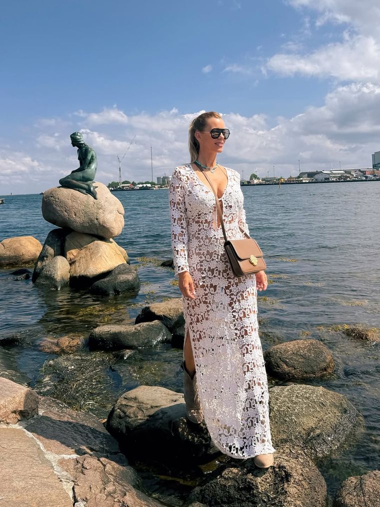 Una propuesta que funciona tanto para paseos como para novias modernas. Una propuesta que funciona tanto para paseos como para novias modernas.