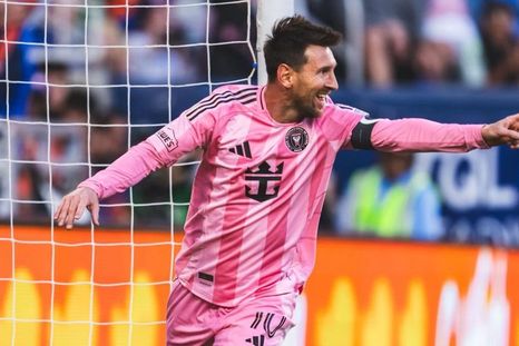 Show de Messi ante Cincinnati: hat trick y asistencia a Toto Silvetti en el 5-3 de Inter Miami. Show de Messi ante Cincinnati: hat trick y asistencia a Toto Silvetti en el 5-3 de Inter Miami.