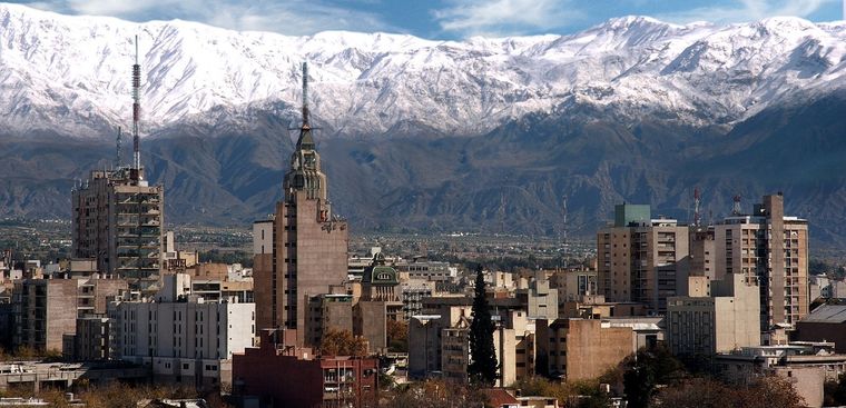 La Ciudad de Mendoza.
