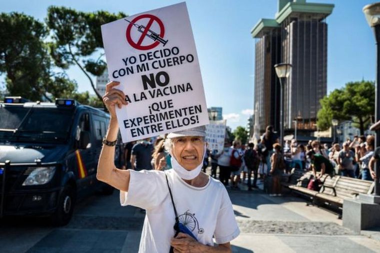Un alto funcionario de Salud se expresó sobre los riesgos de quienes no están vacunados