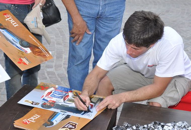 Orly se dio tiempo para disfrutar de la gente. Foto: Gerardo Gómez/MDZ