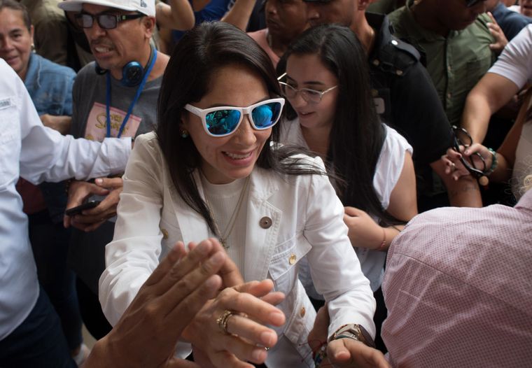 La correísta Luisa González lidera el escrutinio en Ecuador Foto: EFE