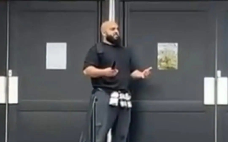 Antes de intentar ingresar a la sinagoga en Manchester, Jihad Al-Shamie dejó un aberrante mensaje al número de emergencias.