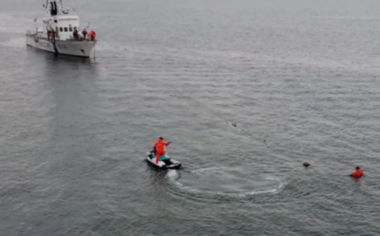 La Prefectura Naval Argentina despliega un gran operativo en Puerto Madryn.&nbsp;