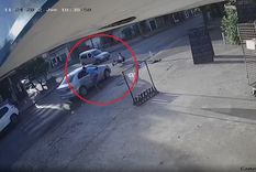 Uno de los jóvenes víctima de un robo terminó en medio de la calle