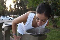 Antonella, una turista uruguaya que aprovechó para correr en el Parque. Foto: Marcos Garcia/MDZ Antonella, una turista uruguaya que aprovechó para correr en el Parque. Foto: Marcos Garcia/MDZ